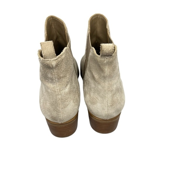 Marc Fisher Beige Yale Pointy‎ Toe Chelsea Suede Leather Women’s Bootie Size 8M - Picture 4 of 14